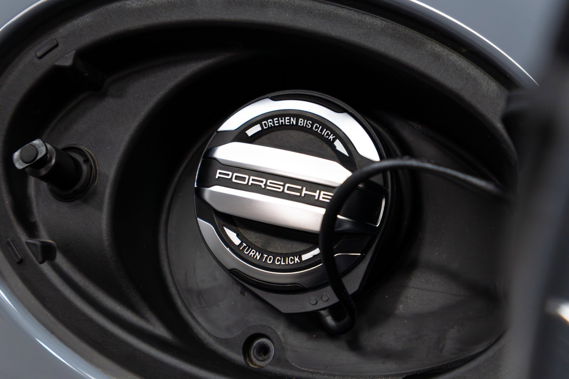 Used 2024 Porsche 911 GT3 Touring w/ Chrono Package image 50