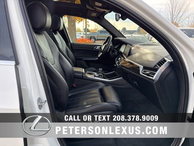 Used 2019 BMW X5 xDrive40i w/ Convenience Package image 12