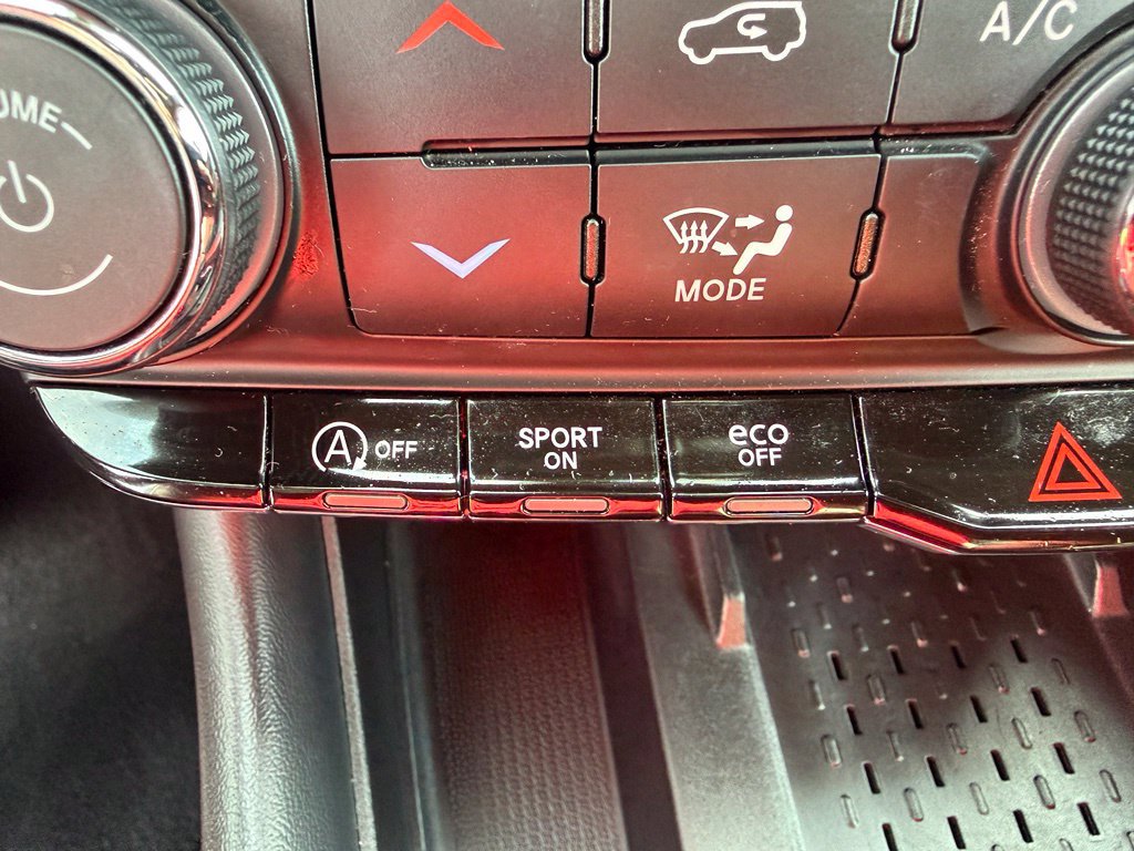 Used 2025 Dodge Durango GT AWD/4WD image 10