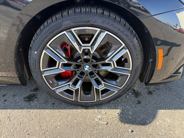 New 2026 BMW i5 eDrive40 w/ M Sport Package image 16