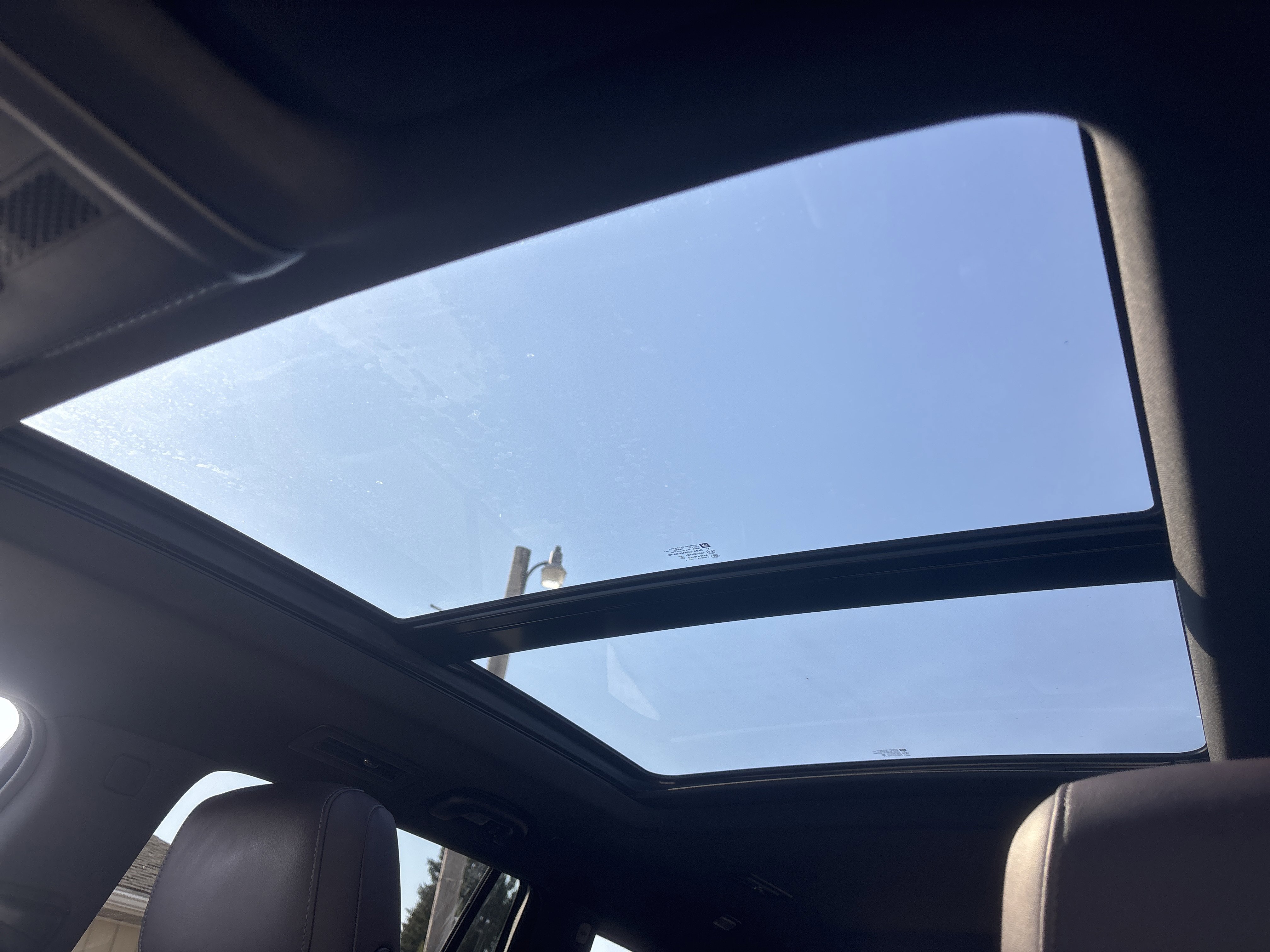 Used 2021 Cadillac XT6 Premium Luxury AWD/4WD image 4