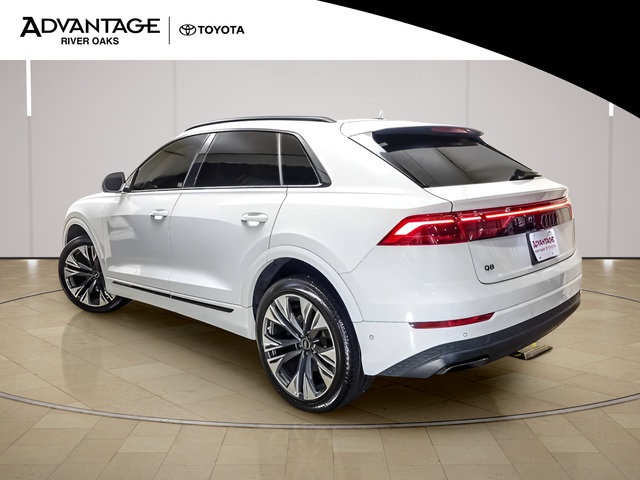 Used 2024 Audi Q8 Premium w/ Black Optic Package AWD/4WD image 5
