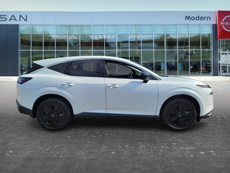 Certified 2025 Nissan Murano SV image 4