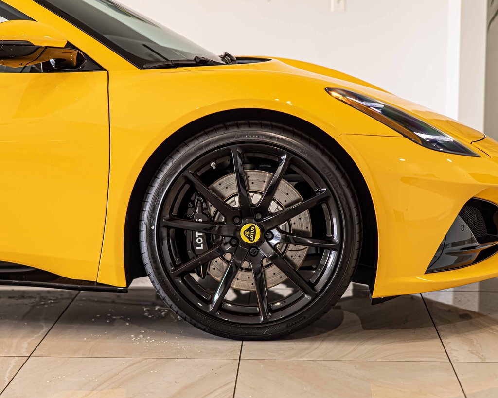 New 2025 Lotus Emira image 10