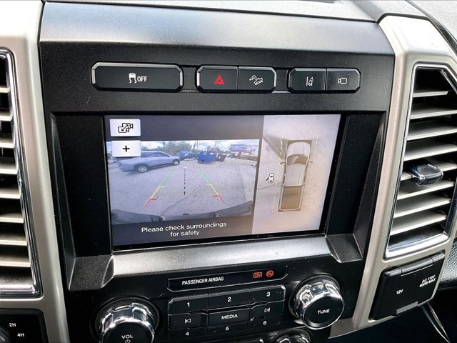 Used 2017 Ford F250 Lariat w/ Lariat Ultimate Package AWD/4WD image 23
