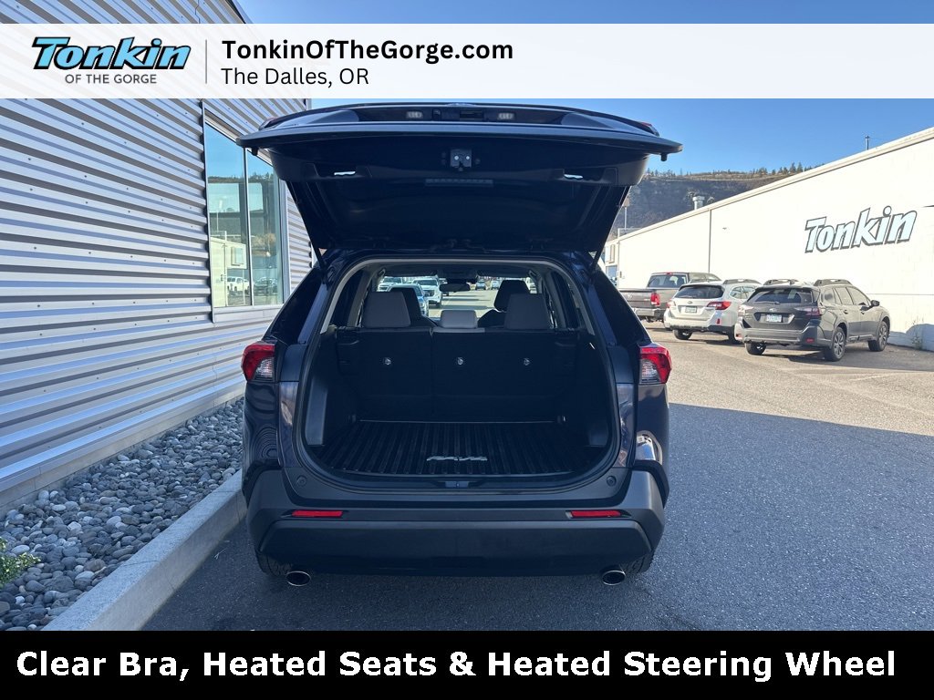 Used 2023 Toyota RAV4 XLE image 4