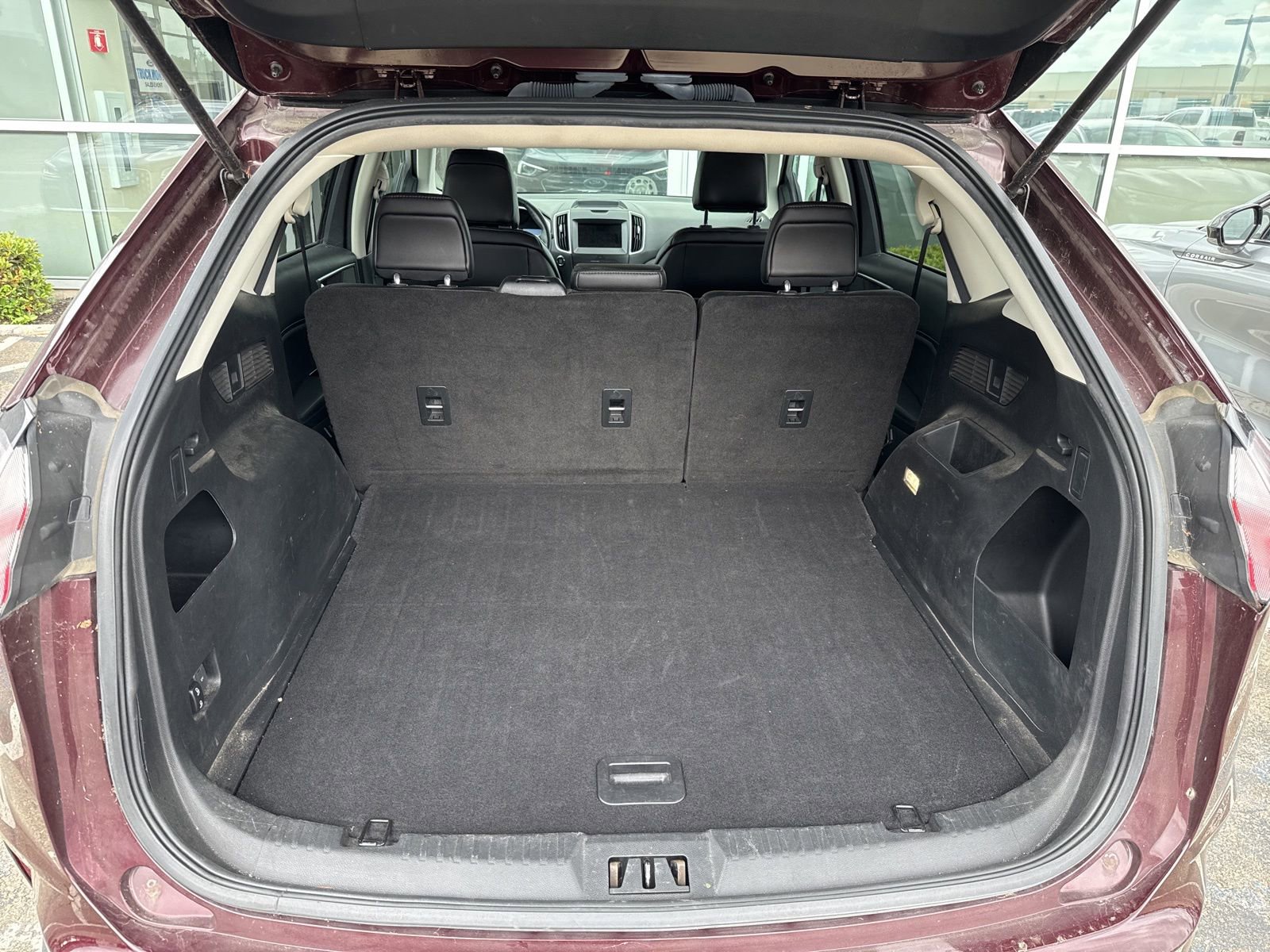 Used 2020 Ford Edge SEL image 15