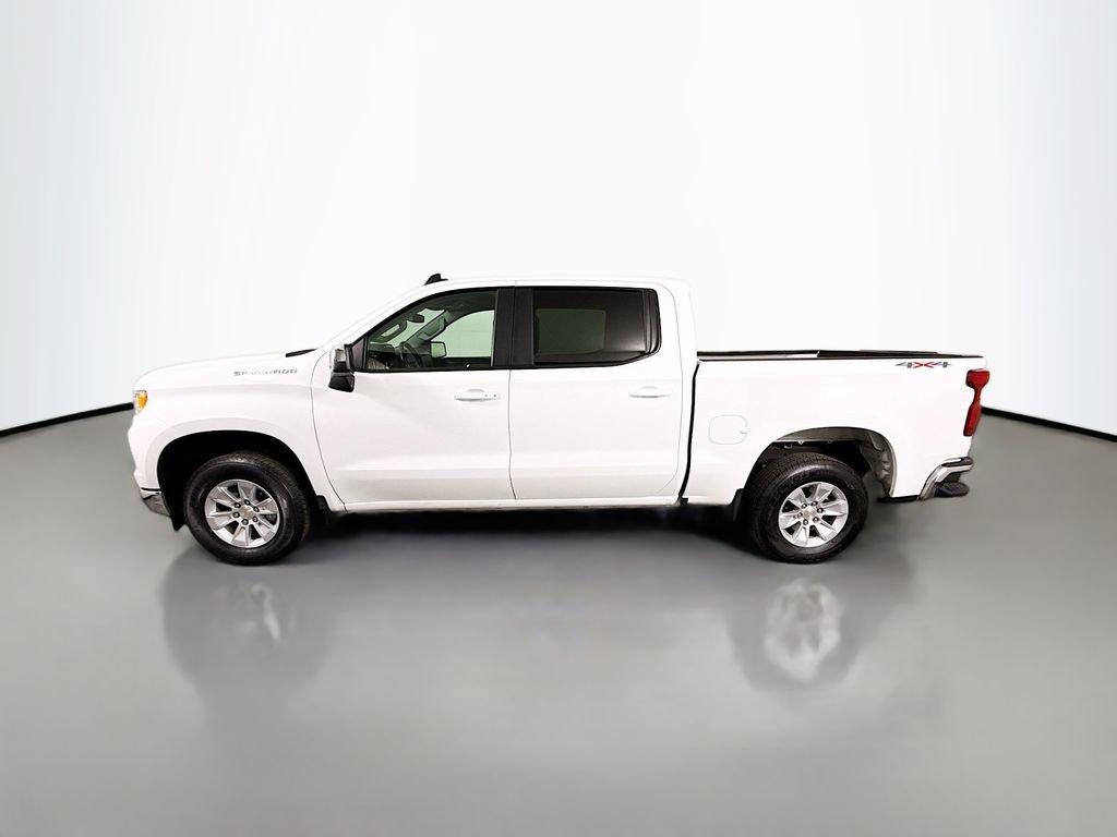 Used 2025 Chevrolet Silverado 1500 LT image 4