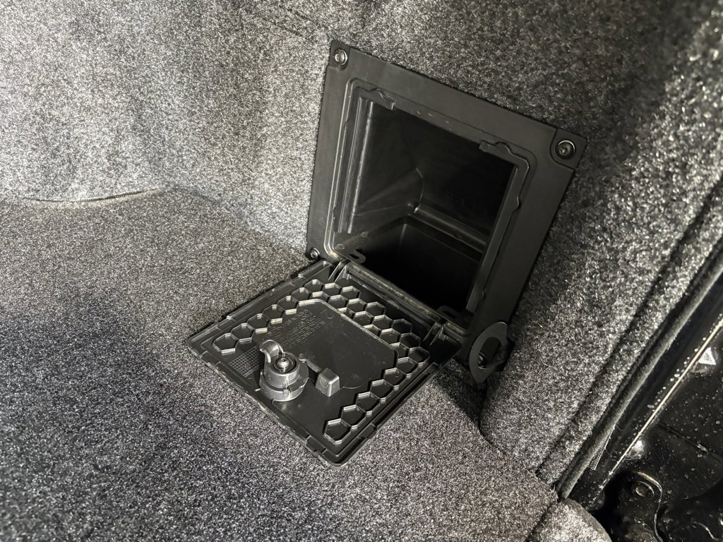 New 2025 Ford F150 Lariat w/ Equipment Group 502A High image 33