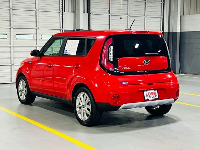 Used 2019 Kia Soul + FWD image 15
