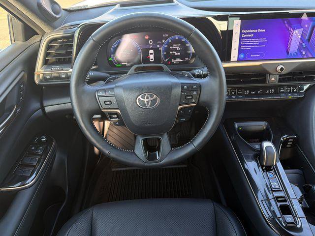 Certified 2026 Toyota Crown Platinum AWD/4WD image 15