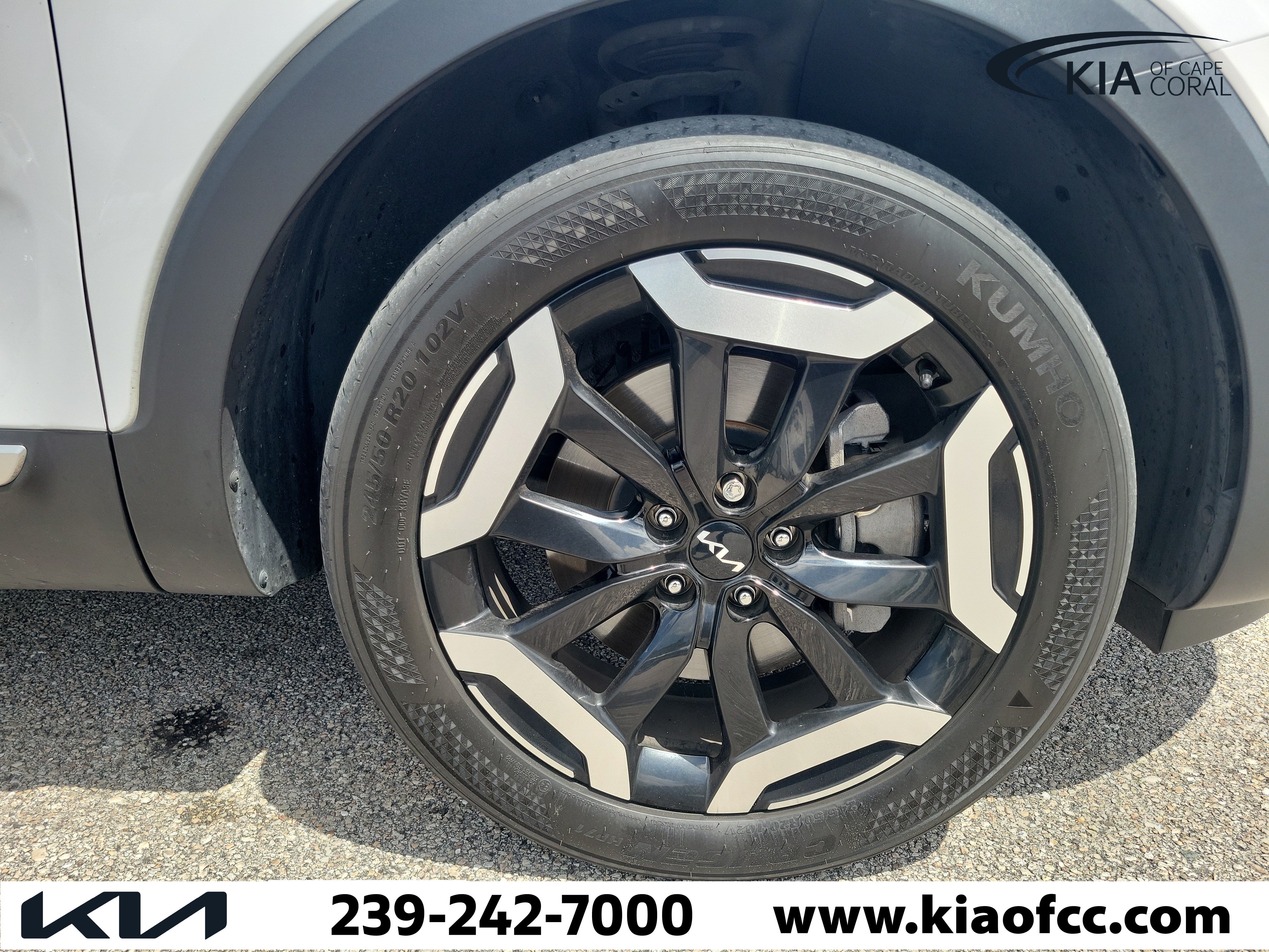 Certified 2024 Kia Telluride S w/ S Sunroof Package FWD image 7