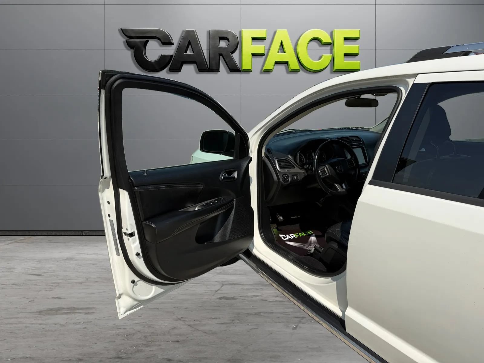 Used 2018 Dodge Journey Crossroad AWD/4WD image 14