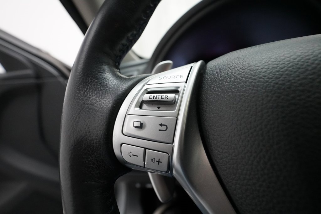 Used 2018 Nissan Altima 2.5 SR image 17