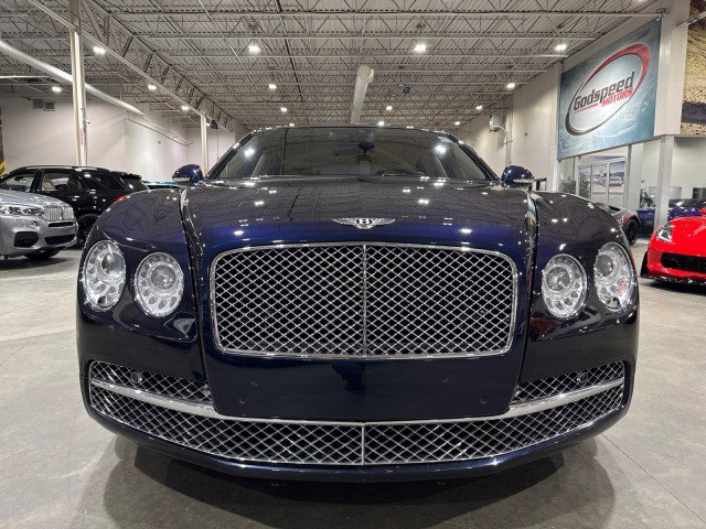 Used 2015 Bentley Flying Spur W12 image 31