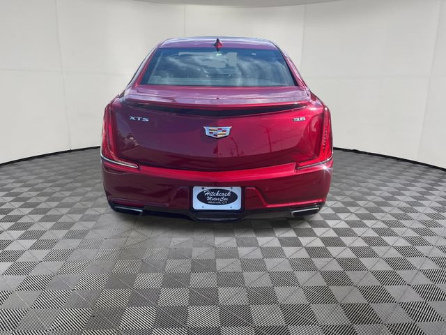Used 2019 Cadillac XTS Premium Luxury FWD image 4