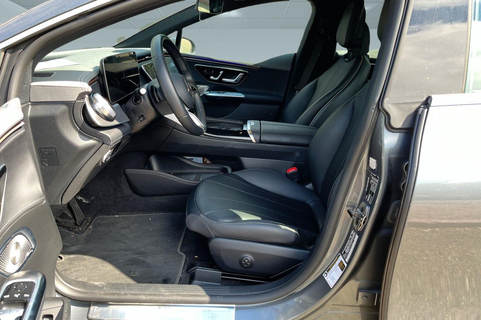 Used 2024 Mercedes-Benz EQE 350+ 4MATIC Sedan image 3