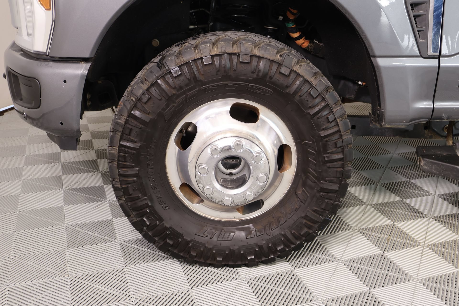 Used 2025 Ford F350 XLT w/ FX4 Off-Road Package AWD/4WD image 16