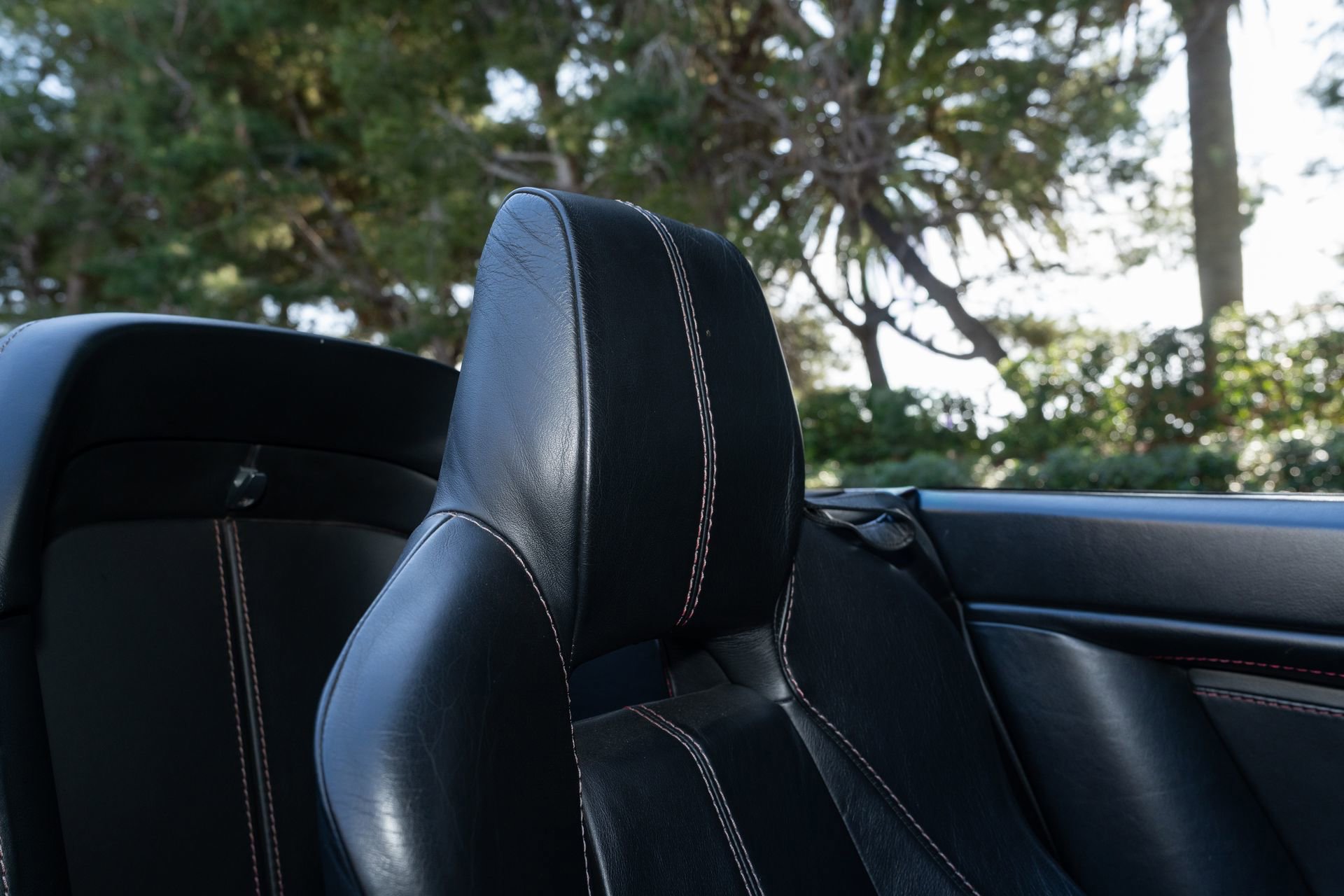 Used 2007 Aston Martin V8 Vantage Roadster image 24