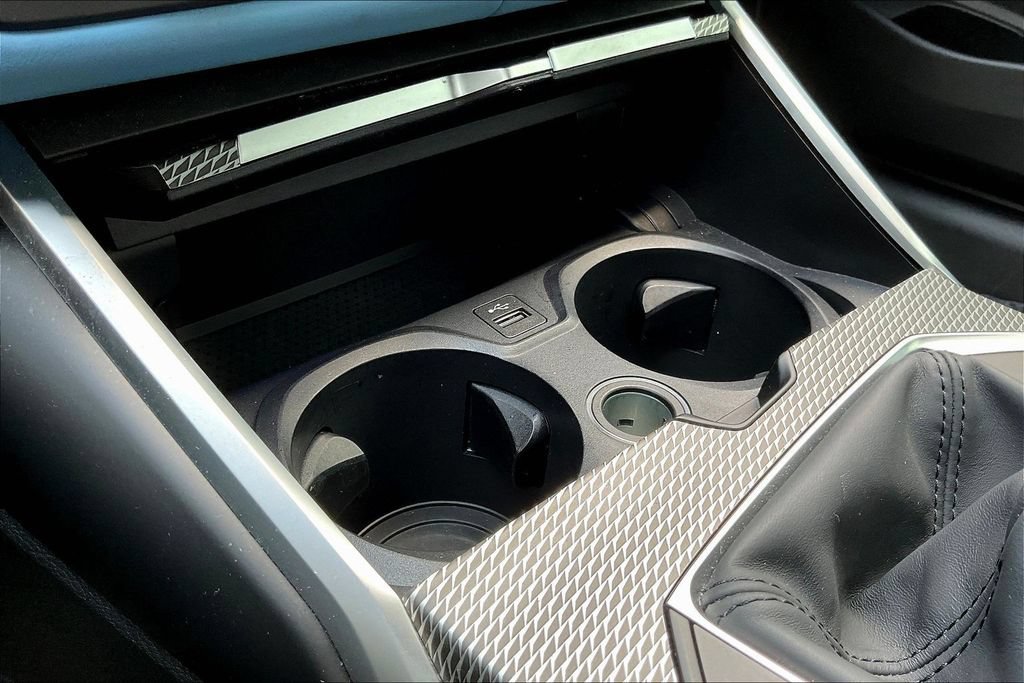 Used 2023 BMW M4 Coupe w/ Executive Package RWD image 16