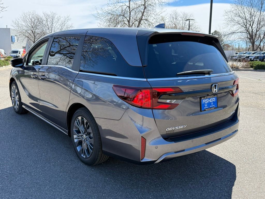 New 2026 Honda Odyssey Touring image 7