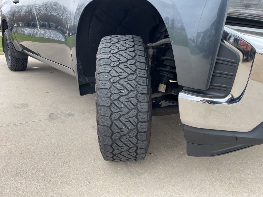 Used 2020 Chevrolet Silverado 1500 LT w/ All-Star Edition AWD/4WD image 18