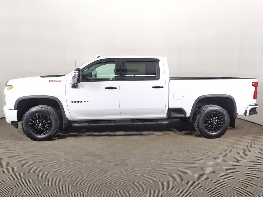 Used 2022 Chevrolet Silverado 3500 LTZ w/ LTZ Plus Package AWD/4WD image 21