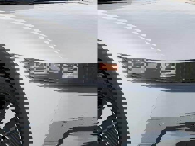 New 2025 Hyundai Ioniq 5 SEL image 9