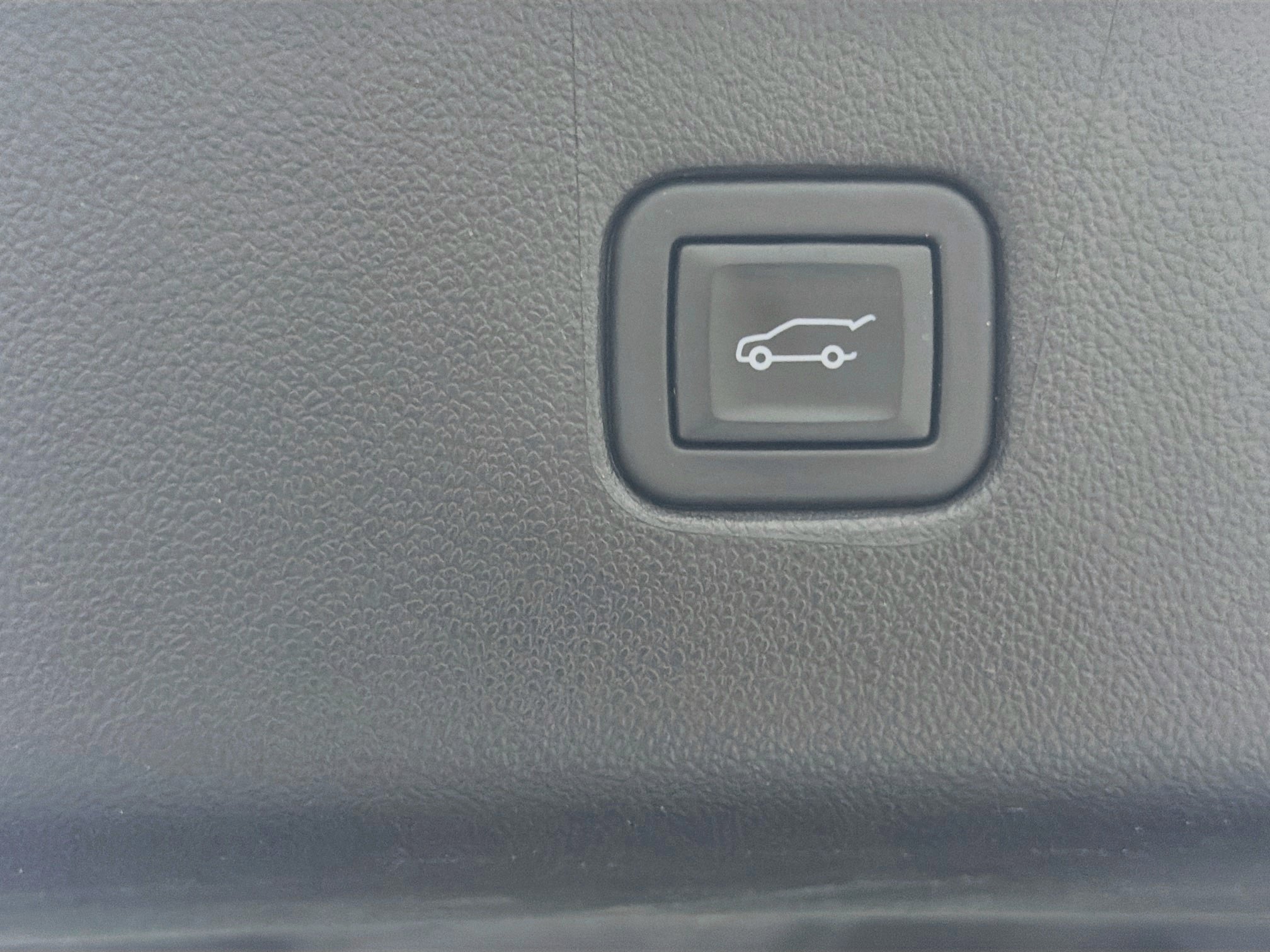 Used 2023 Chevrolet Blazer LT w/ Convenience Package FWD image 28