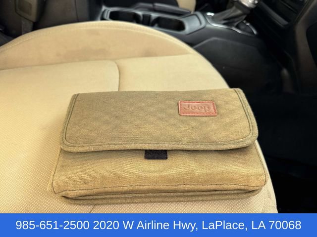 Used 2020 Jeep Wrangler Unlimited Sport image 35