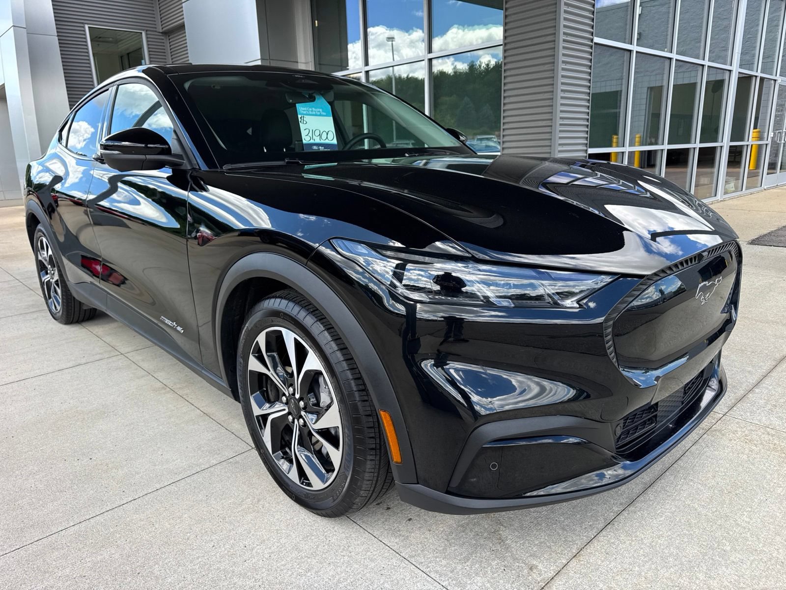 Certified 2025 Ford Mustang Mach-E Select AWD/4WD image 10