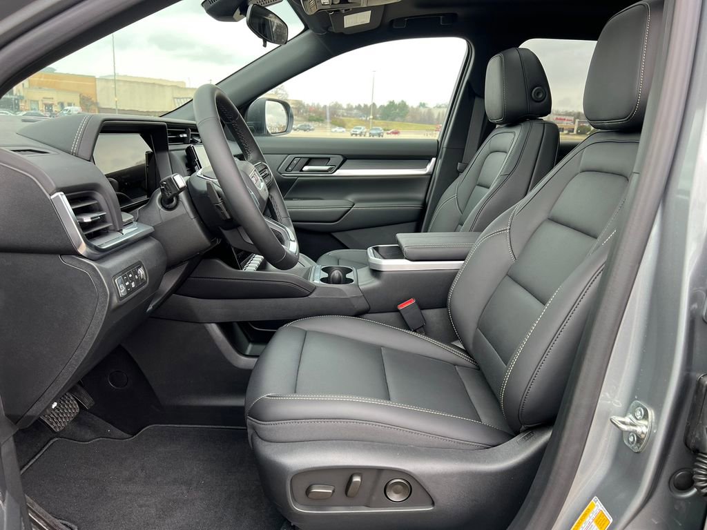 New 2026 GMC Terrain Elevation w/ Elevation Premium Package image 4