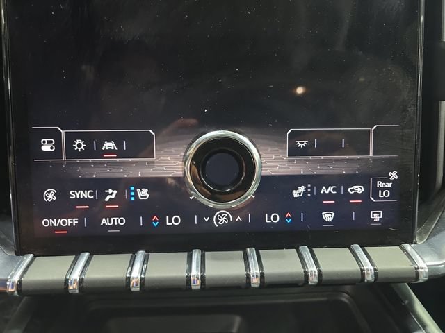 Used 2024 GMC Acadia AT4 w/ Luxury Package AWD/4WD image 26