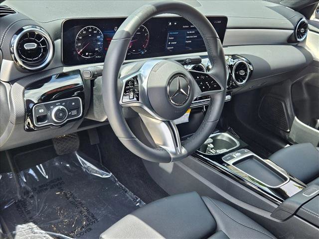 Used 2026 Mercedes-Benz CLA 250 image 10