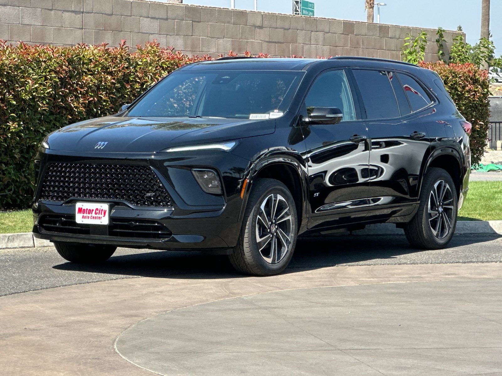 New 2026 Buick Enclave Sport Touring w/ Power Package FWD image 8