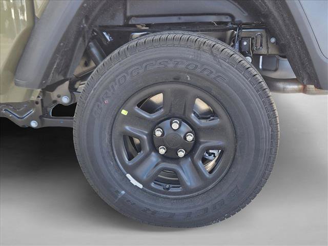 New 2026 Jeep Gladiator Sport AWD/4WD image 9