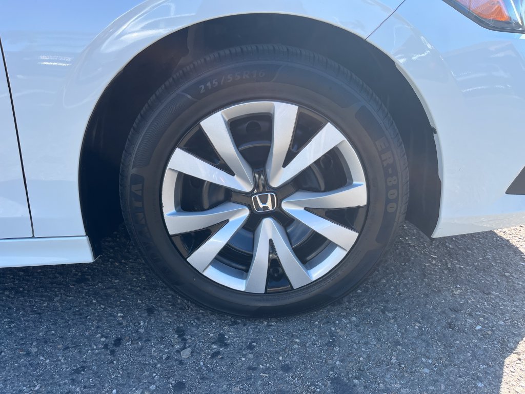 Certified 2022 Honda Civic LX image 40