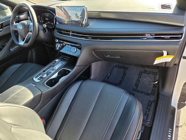 Certified 2025 INFINITI QX60 Luxe w/ Black Edition image 22
