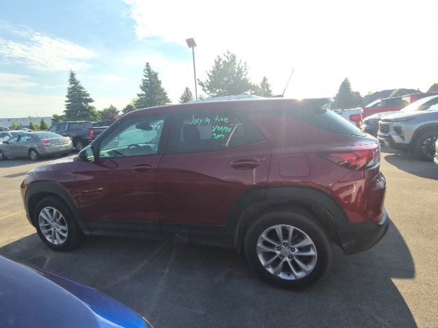 Used 2024 Chevrolet TrailBlazer LS w/ LS Convenience Package FWD image 8