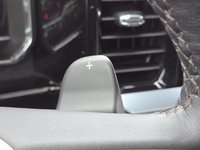 Used 2023 GMC Sierra 1500 SLT w/ SLT Premium Package AWD/4WD image 34