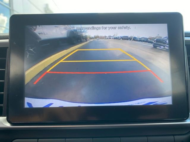 Used 2020 Hyundai Venue SEL image 21