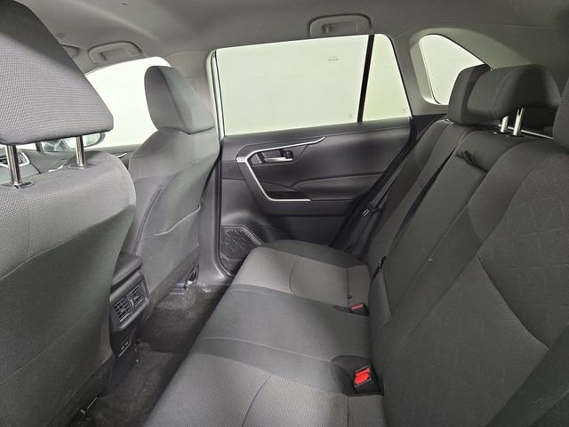 Used 2025 Toyota RAV4 XLE image 15