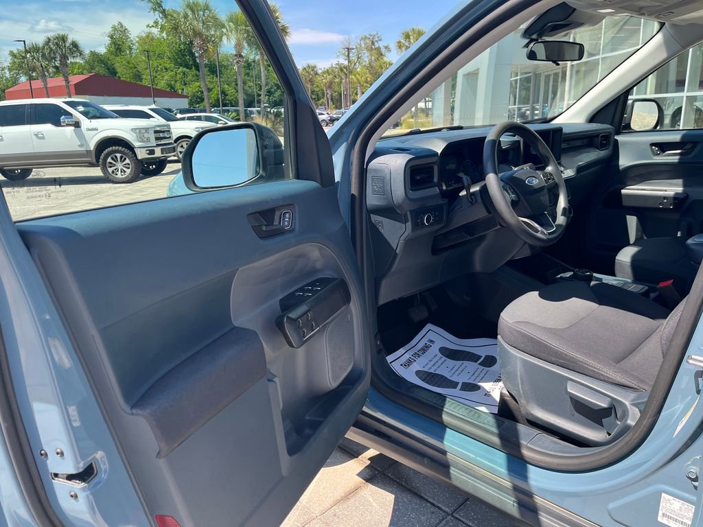 Used 2022 Ford Maverick XL w/ Equipment Group 100A Standard AWD/4WD image 11