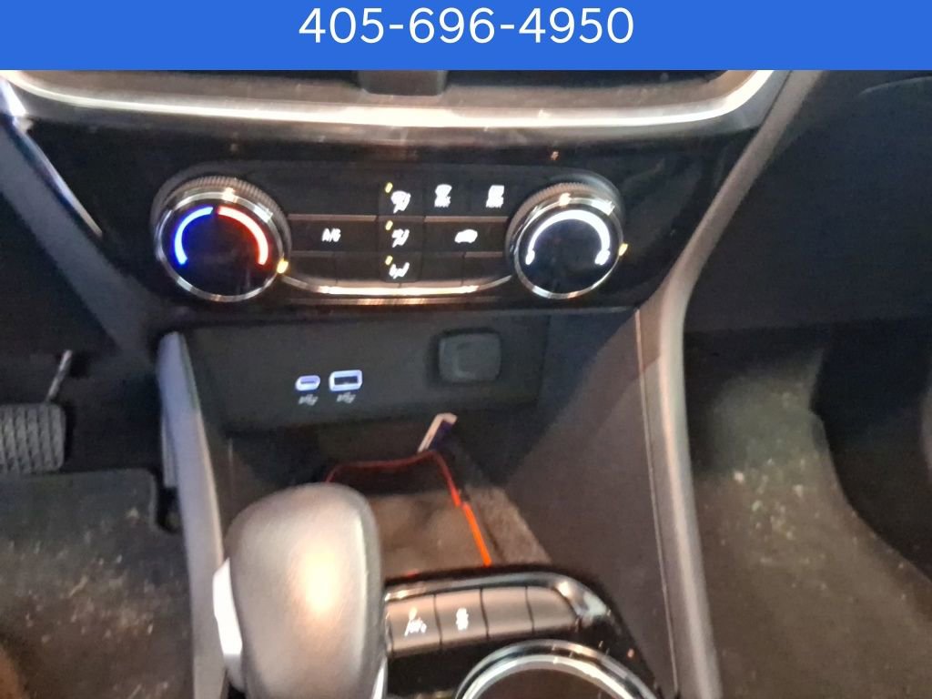 Used 2024 Buick Encore GX Sport Touring image 20