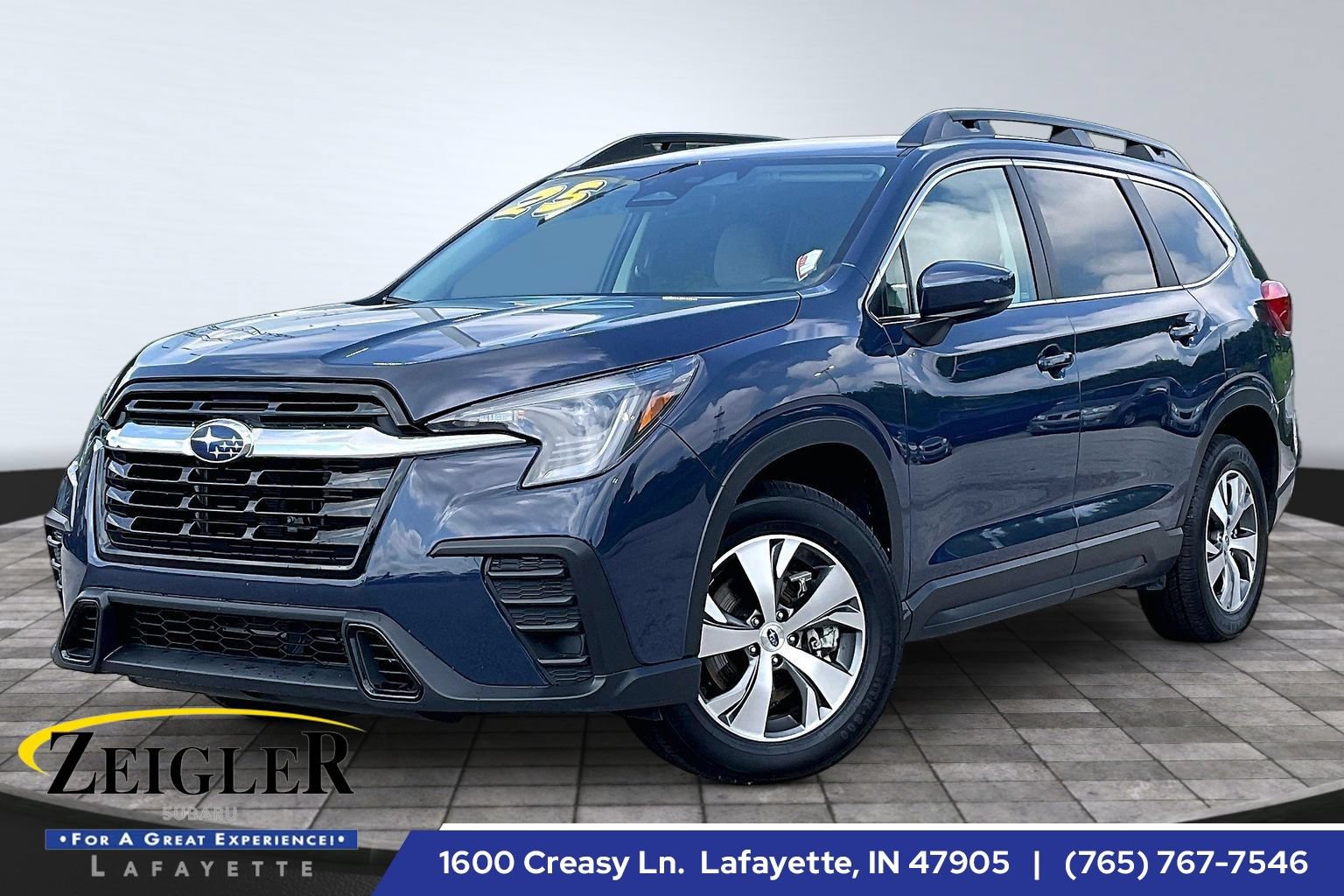 Certified 2025 Subaru Ascent Premium w/ Premium Package AWD/4WD image 1