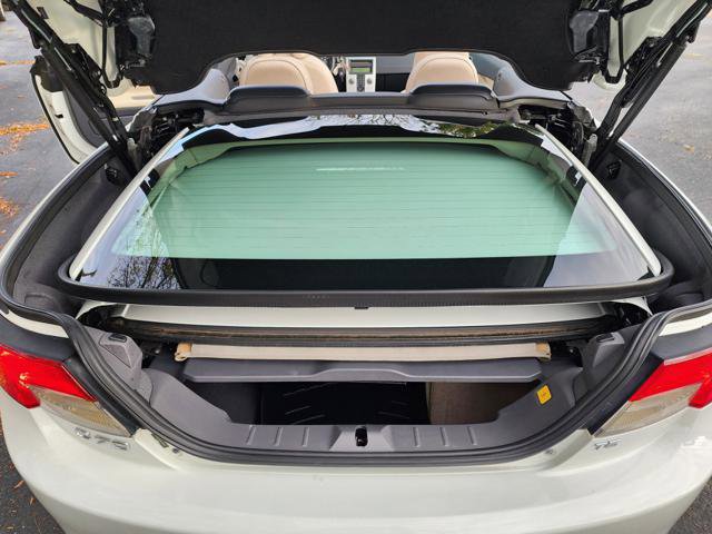 Used 2011 Volvo C70 T5 image 14