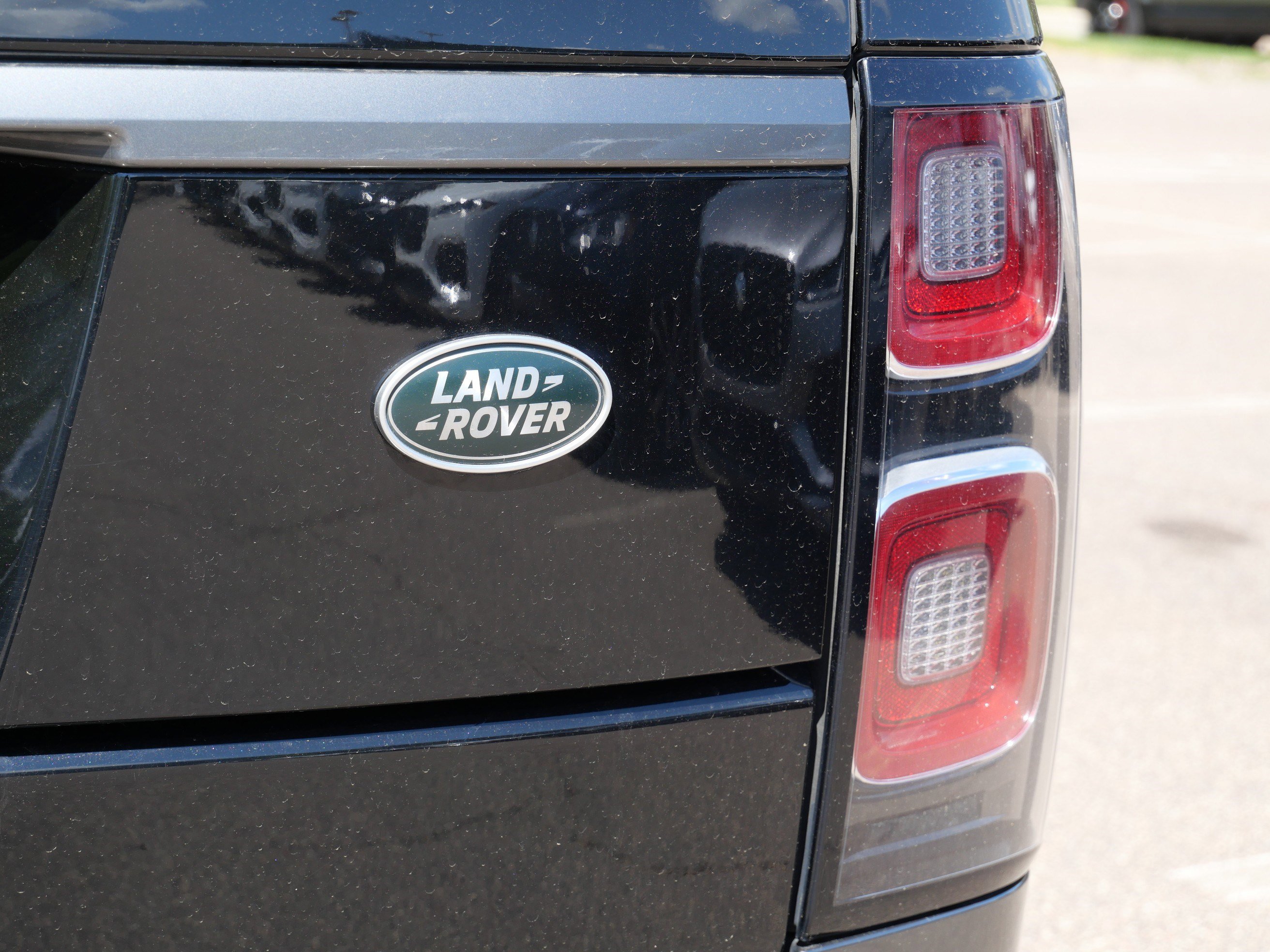 Used 2020 Land Rover Range Rover HSE AWD/4WD image 9