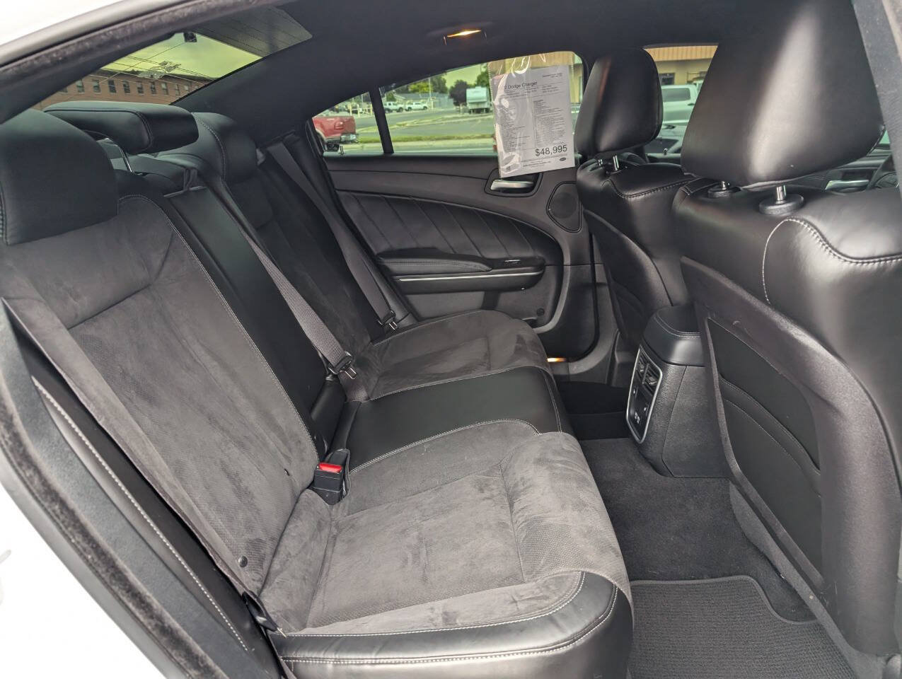 Used 2022 Dodge Charger Scat Pack w/ Dynamics Package RWD image 14