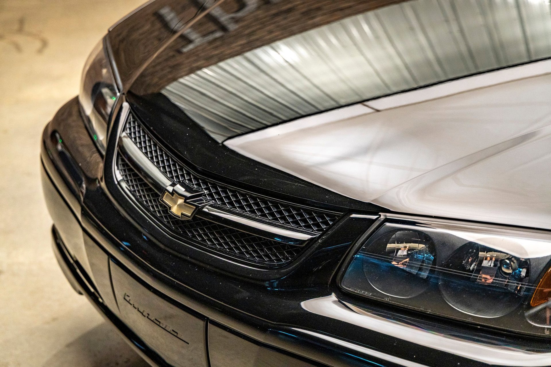 Used 2004 Chevrolet Impala SS image 22