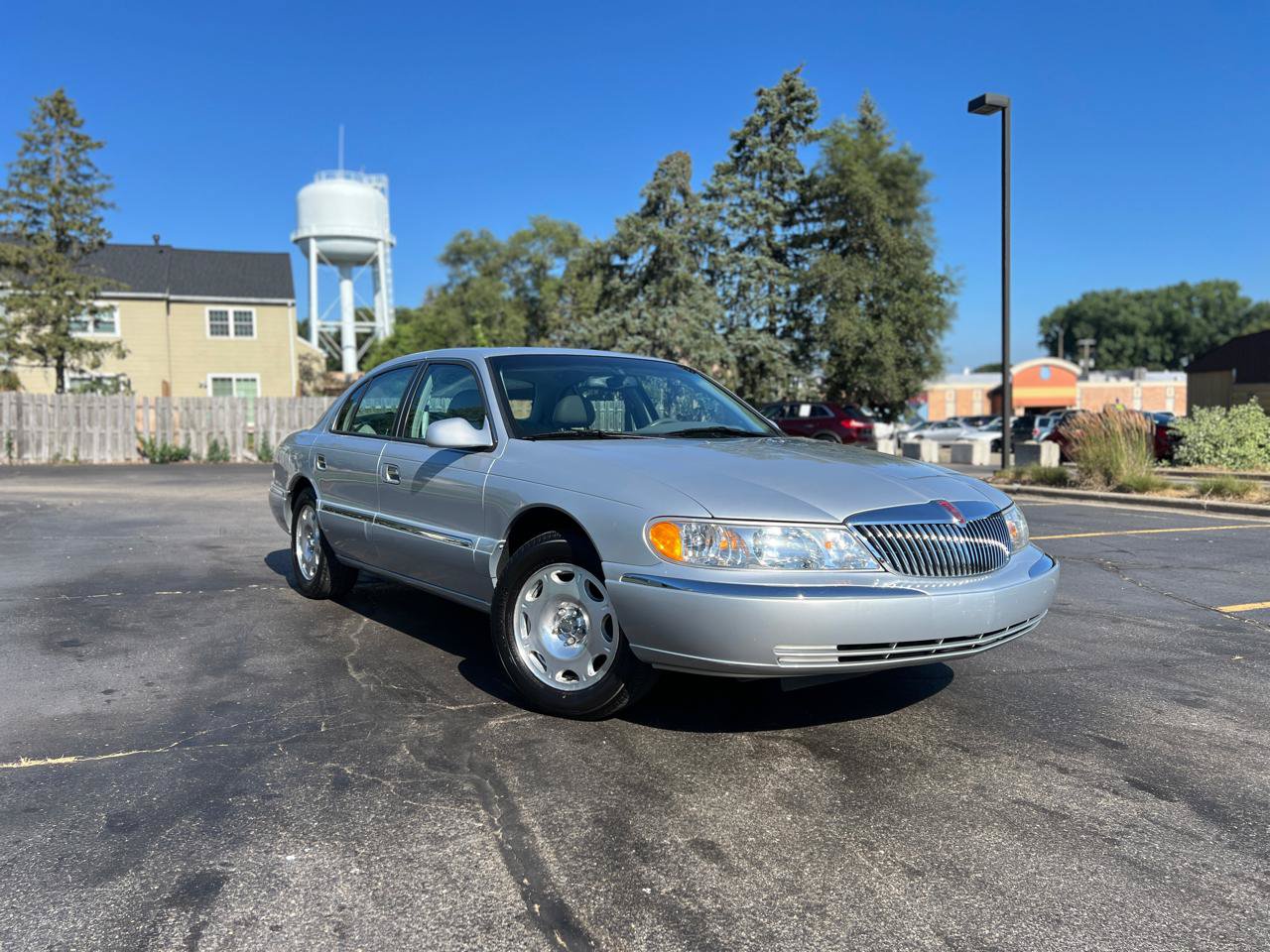 Used 2000 Lincoln Continental FWD image 12